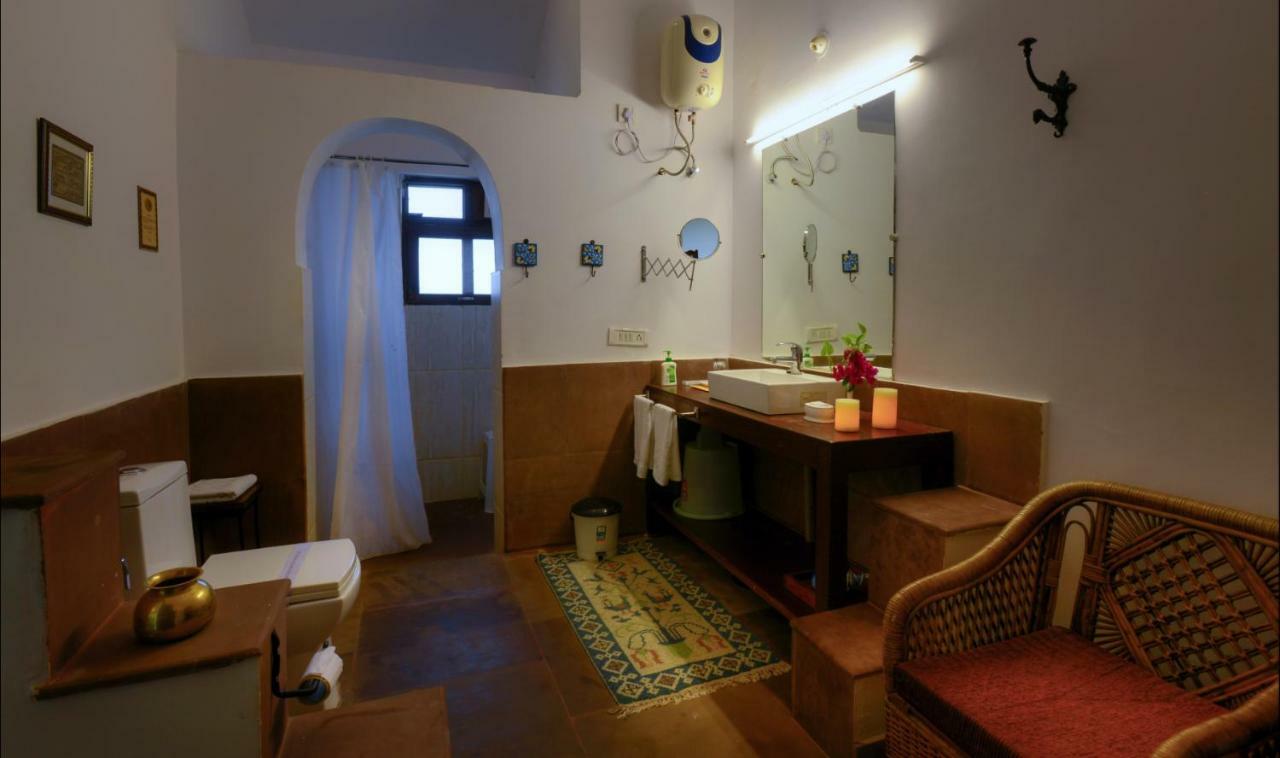 Courtyard House Hotel Kanha Exterior photo