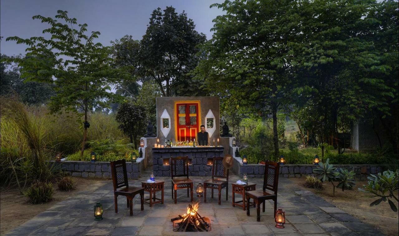 Courtyard House Hotel Kanha Exterior photo