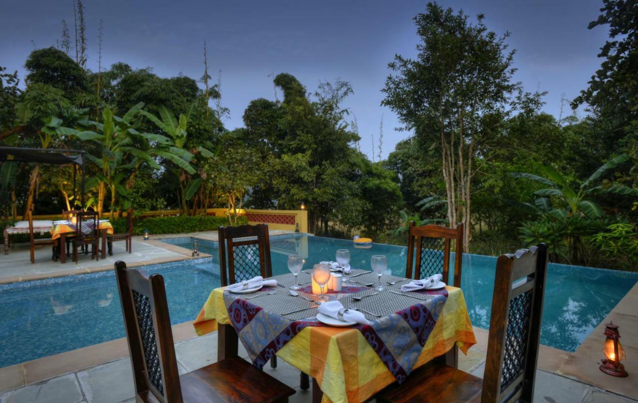 Courtyard House Hotel Kanha Exterior photo