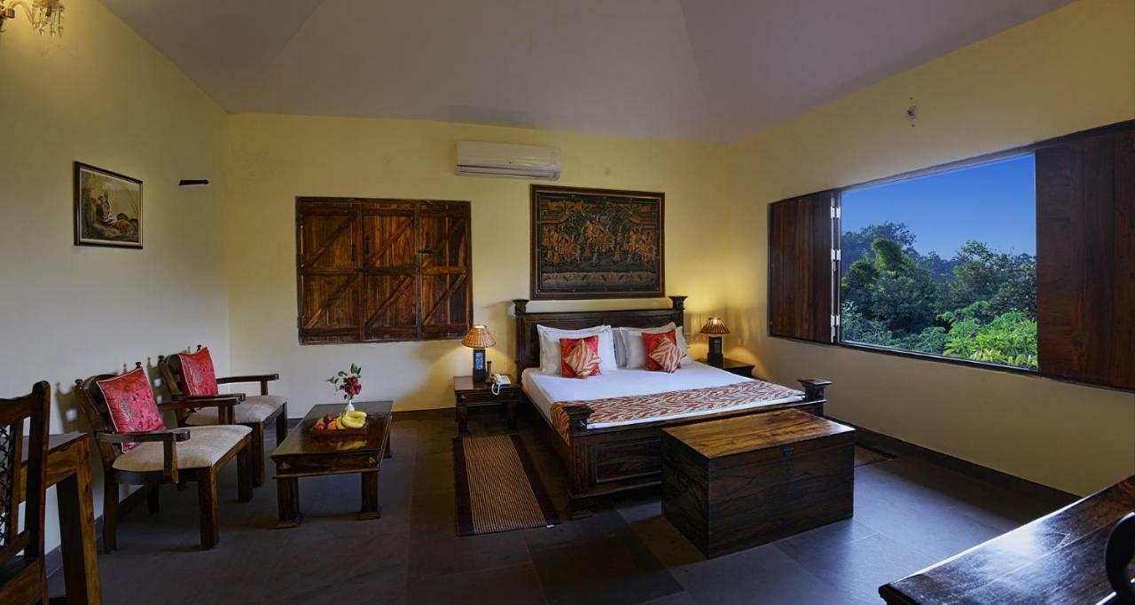 Courtyard House Hotel Kanha Exterior photo